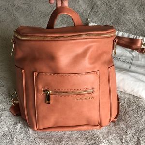 Fawn Design Mini in Coral Brand New
